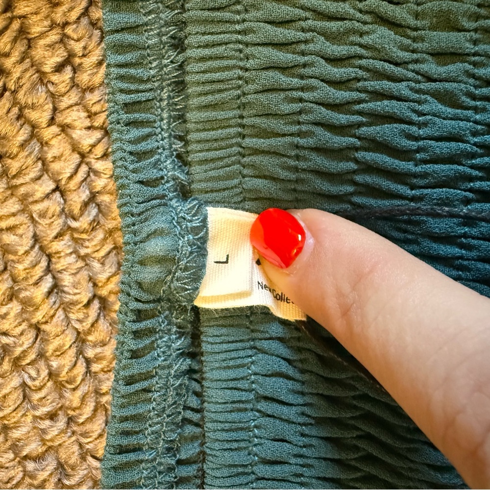 Textured Teal Fabric with Tag - Picture 3 of 6